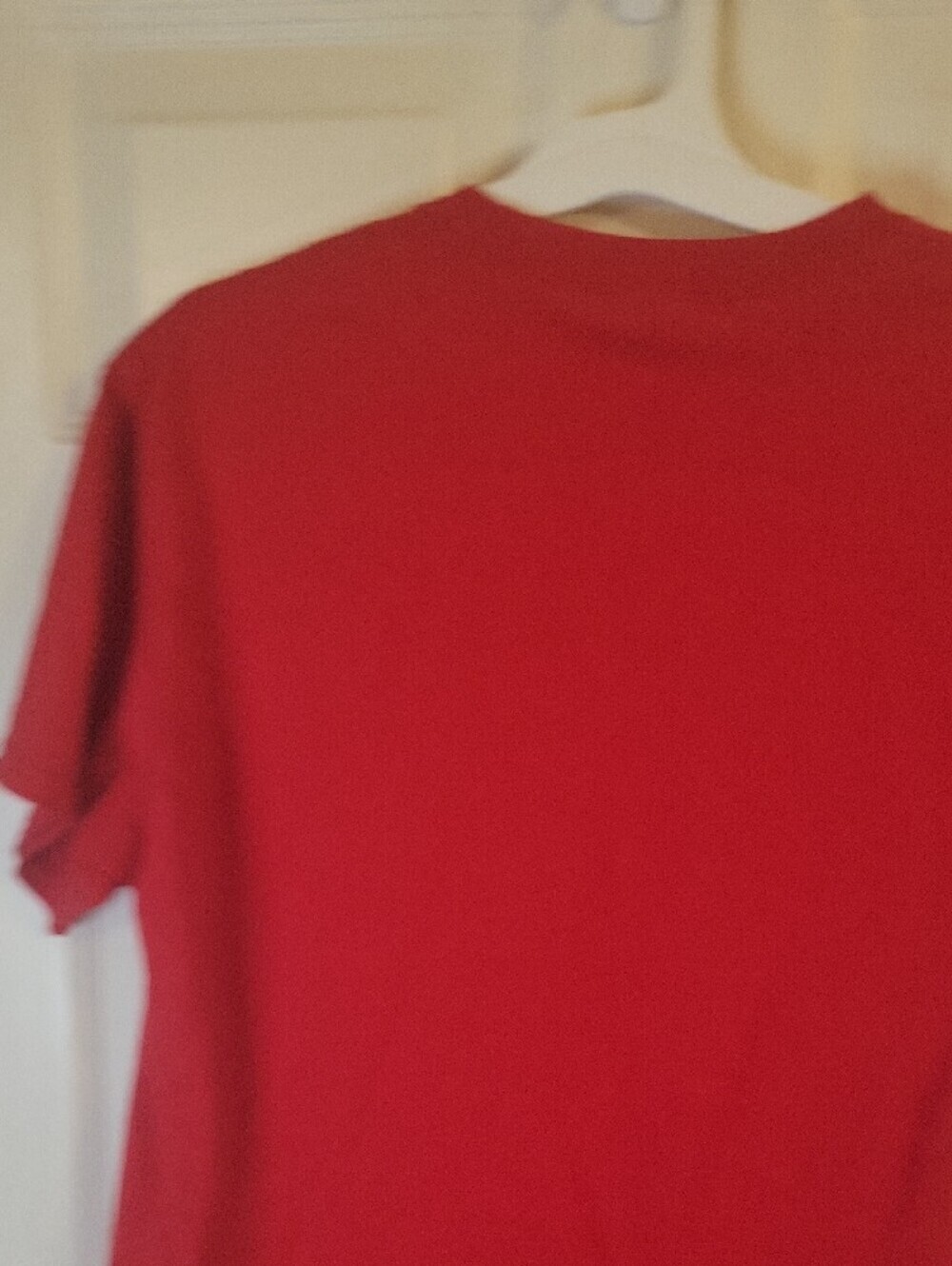 MLB Philadelphia Phillies Red Graphic 'We Own The East' Tee - Picture 5 of 7
